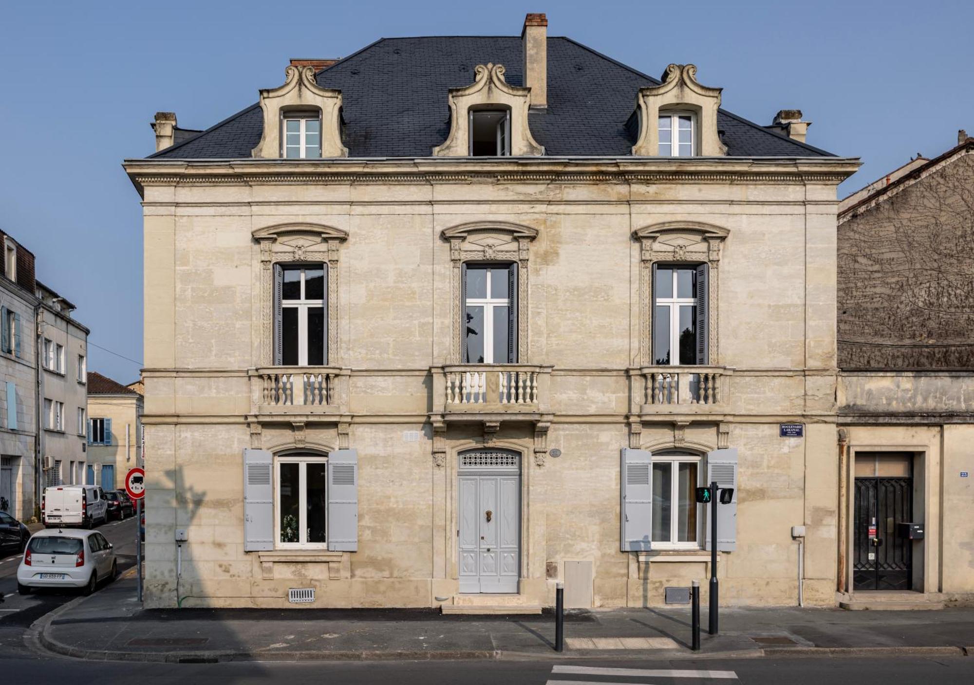 Appartement De Prestige Emeraude 60M2 Périgueux Exterior foto
